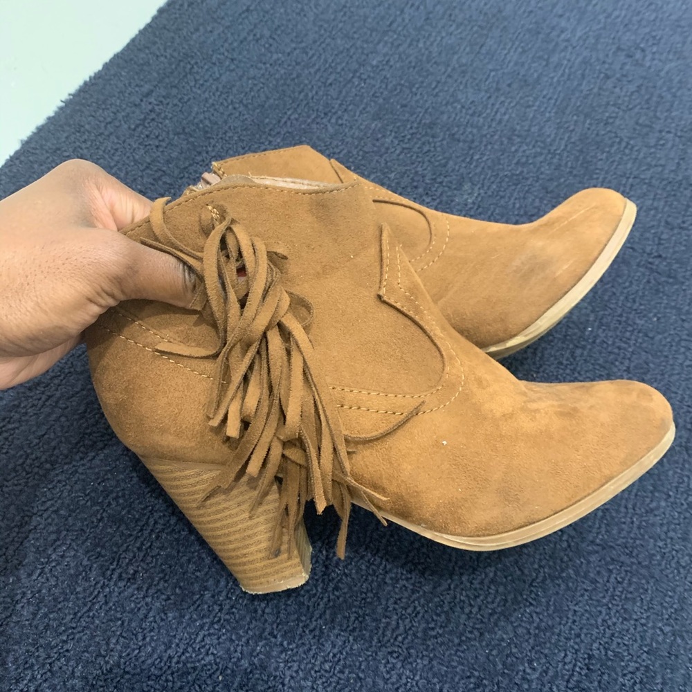 Brown ankle boots with side tassels